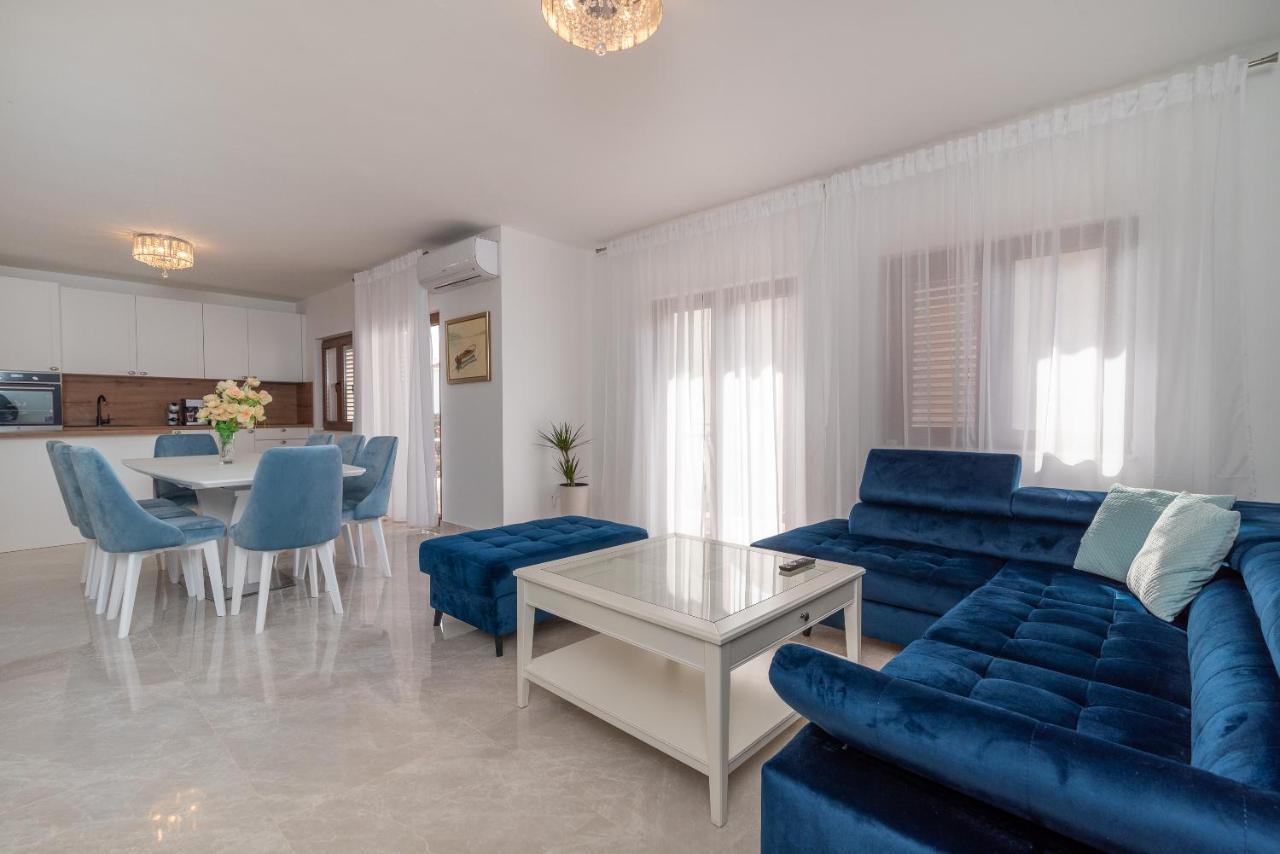 Oleandar Daire Trogir Dış mekan fotoğraf