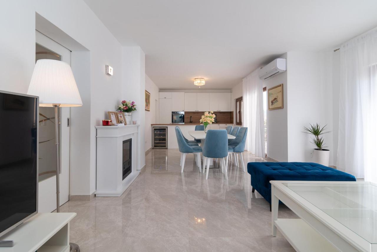 Oleandar Daire Trogir Dış mekan fotoğraf
